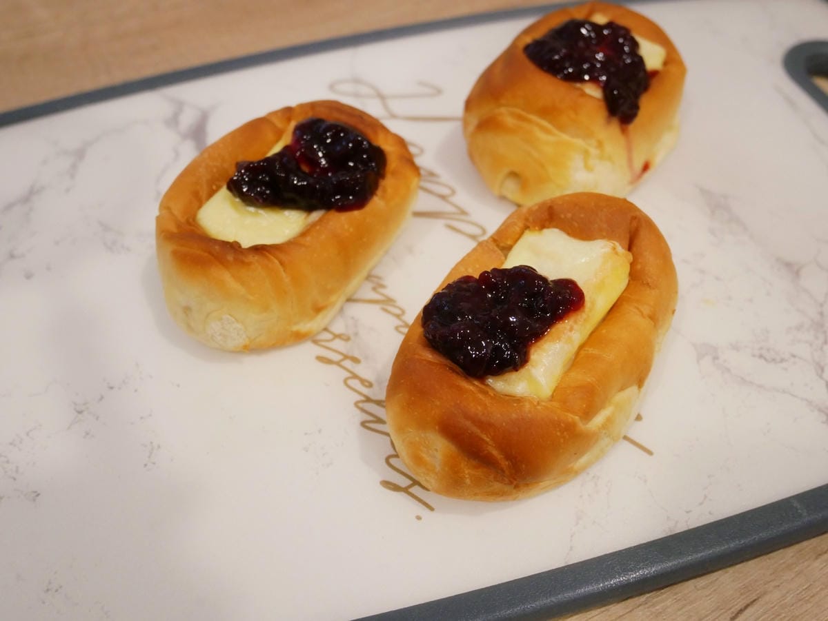 [My Little Kitchen] 好可口「櫻桃起士餐包