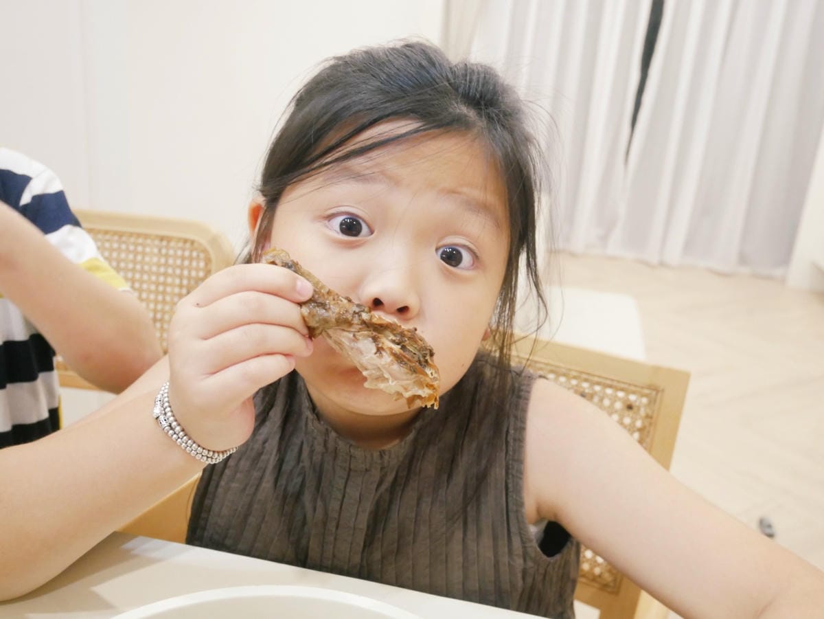 高雄鹽埕「梅吃夠鹽焗雞專門戶」全台首創梅子口味鹽焗雞!! 高雄鹽埕「梅吃夠鹽焗雞專門戶」全台首創梅子口味鹽焗雞!!