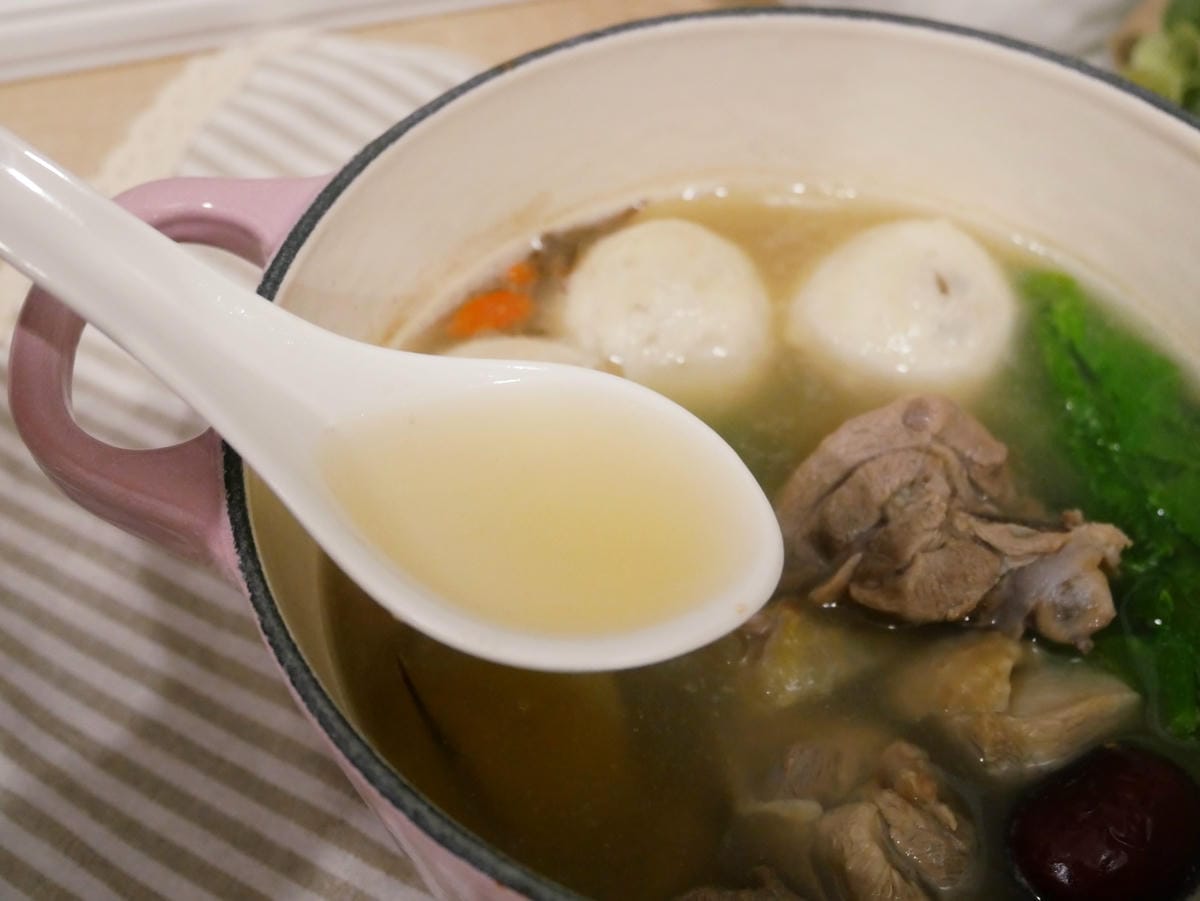 元榆牧場「文火慢煲雞湯」小包裝設計、隨時想喝就喝!! 元榆牧場「文火慢煲雞湯」小包裝設計、隨時想喝就喝!!