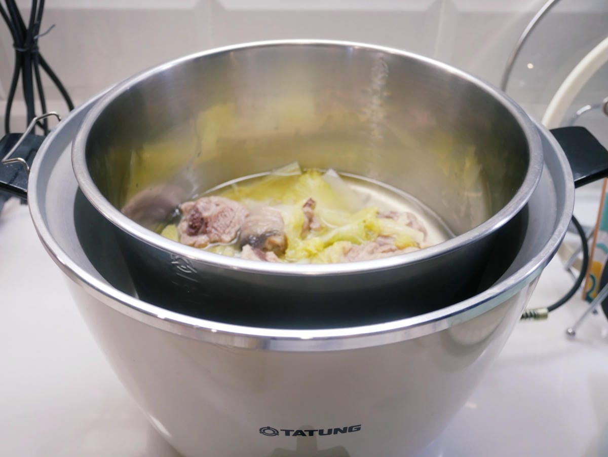 元榆牧場「文火慢煲雞湯」小包裝設計、隨時想喝就喝!! 元榆牧場「文火慢煲雞湯」小包裝設計、隨時想喝就喝!!