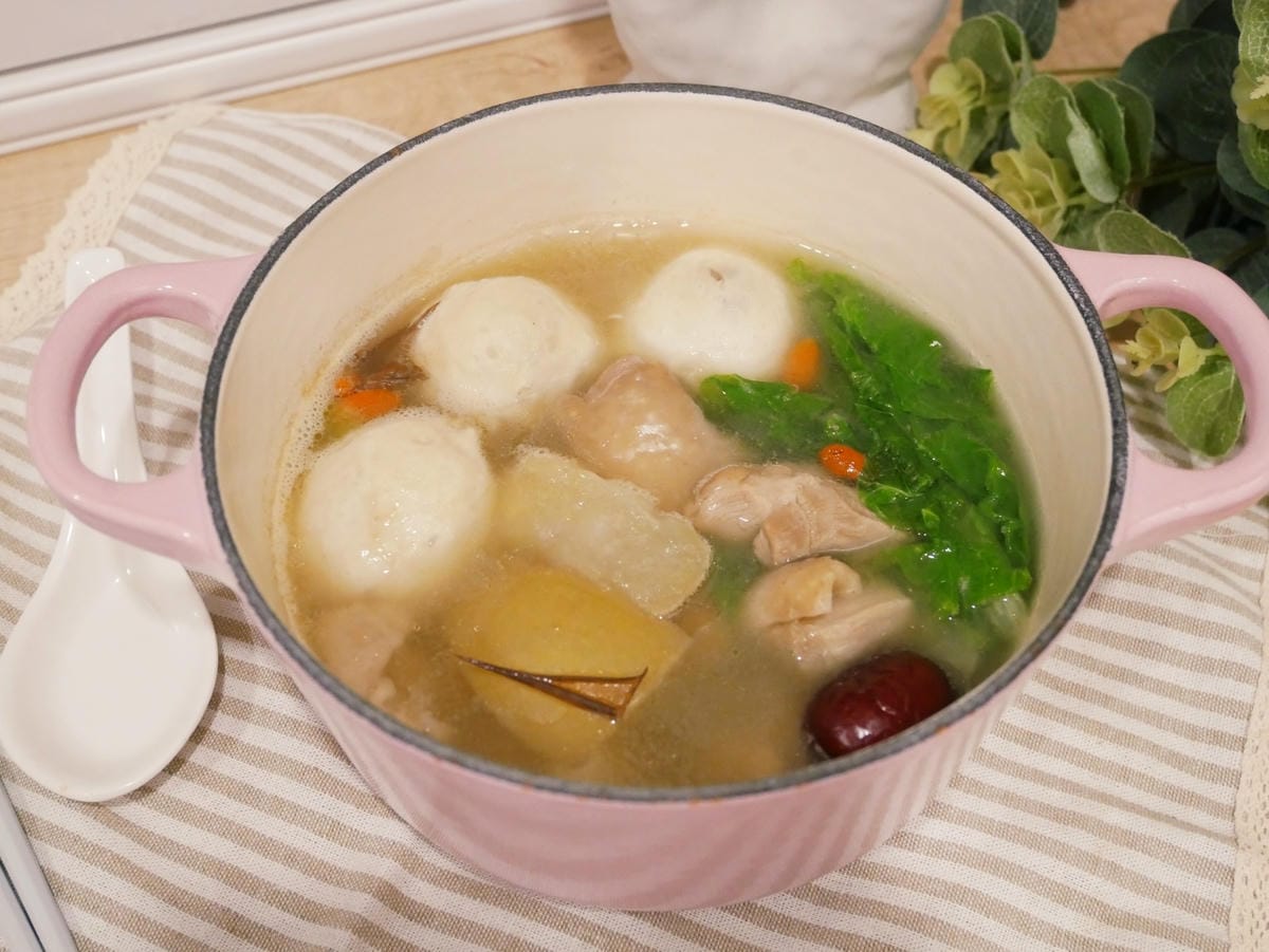元榆牧場「文火慢煲雞湯」小包裝設計、隨時想喝就喝!! 元榆牧場「文火慢煲雞湯」小包裝設計、隨時想喝就喝!!