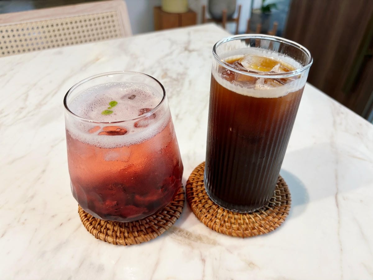 高雄巨蛋「日日有春」巷弄旁的質感早午餐店。 高雄巨蛋「日日有春」巷弄旁的質感早午餐店。