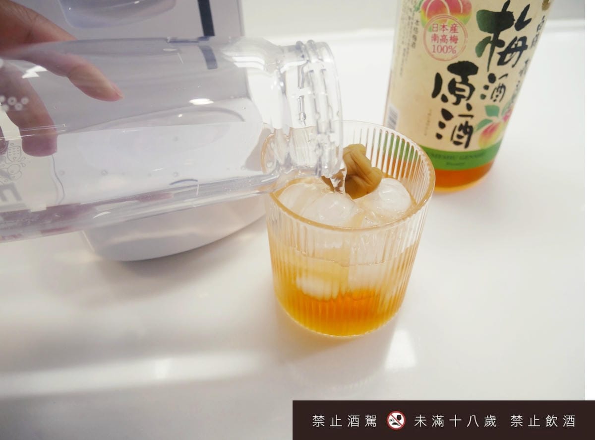 廚房幸福感好物,加拿大「Spärkel舒沛可萬用氣泡水機」評 廚房幸福感好物,加拿大「Spärkel舒沛可萬用氣泡水機」評