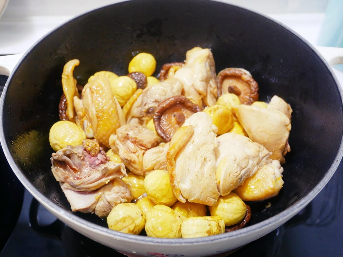 [My Little Kitchen] 零技巧「栗子燜雞」鹹