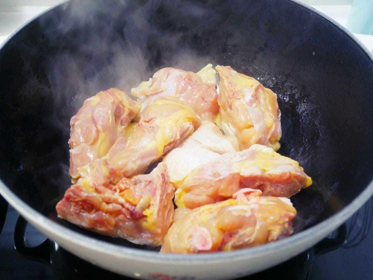 [My Little Kitchen] 零技巧「栗子燜雞」鹹
