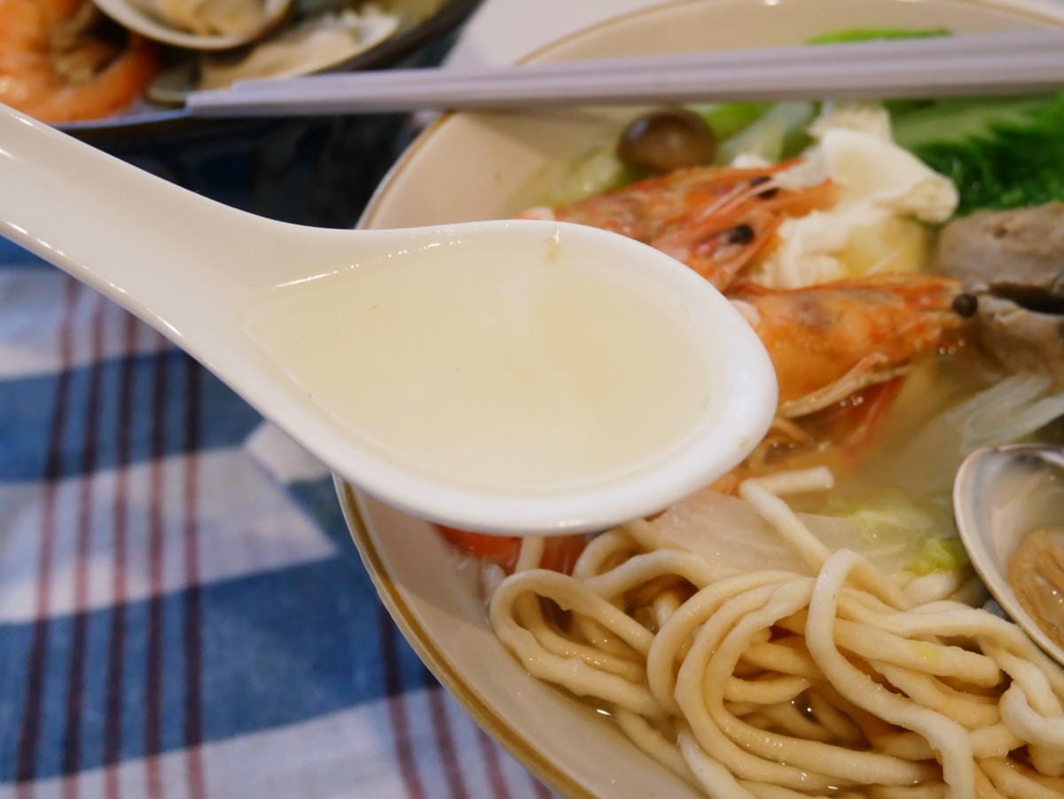 「烹大師」方便做「鍋燒海鮮意麵」鰹魚湯頭鮮甜、簡單好上手!! 「烹大師」方便做「鍋燒海鮮意麵」鰹魚湯頭鮮甜、簡單好上手!!