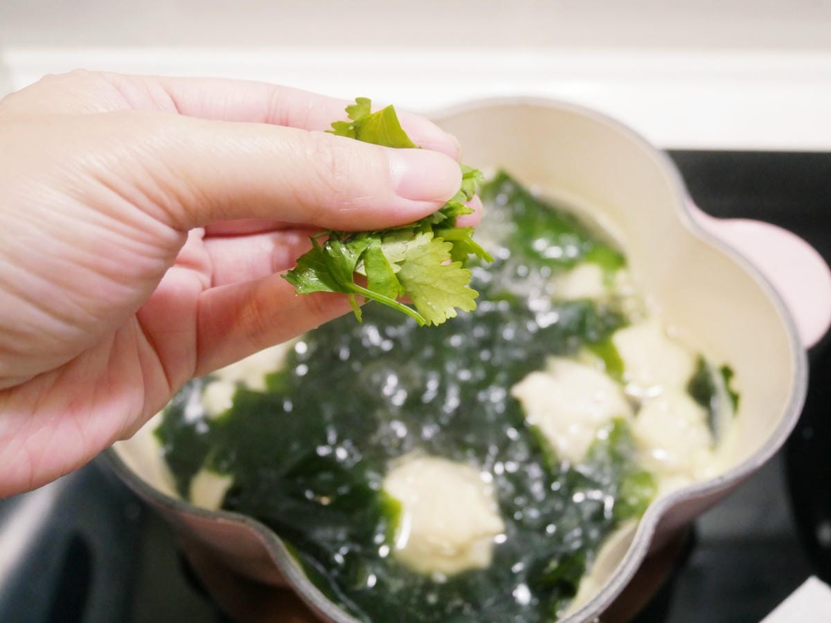 一匙「烹大師」干貝風味,美味即出現!!「蝦滑紫菜湯」鮮甜好喝 一匙「烹大師」干貝風味,美味即出現!!「蝦滑紫菜湯」鮮甜好喝