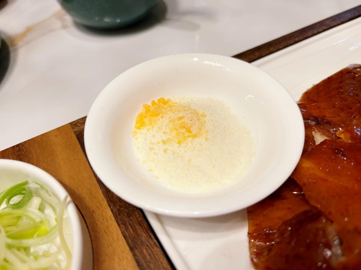 高雄夢時代「上菜片皮鴨專賣店 」鴨肉與跳跳糖的神仙組合!! 高雄夢時代「上菜片皮鴨專賣店 」鴨肉與跳跳糖的神仙組合!!