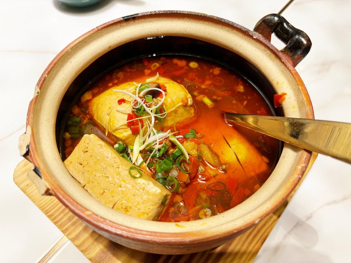 高雄夢時代「上菜片皮鴨專賣店 」鴨肉與跳跳糖的神仙組合!! 高雄夢時代「上菜片皮鴨專賣店 」鴨肉與跳跳糖的神仙組合!!