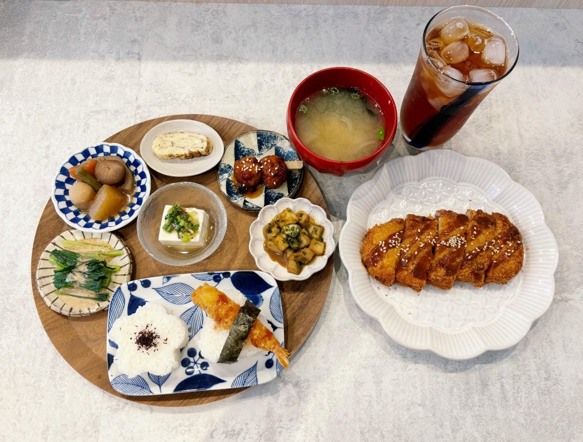 高雄「開動了日本家庭料理」道地的日本媽媽家常味♡ 高雄「開動了日本家庭料理」道地的日本媽媽家常味♡