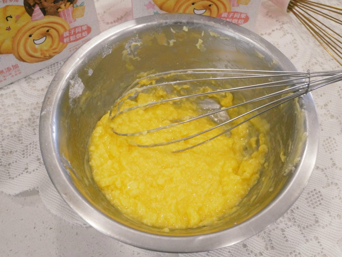 水手牌派脆餅乾粉「臘腸狗杏仁餅乾」免模具、簡單做!! 水手牌派脆餅乾粉「臘腸狗杏仁餅乾」免模具、簡單做!!