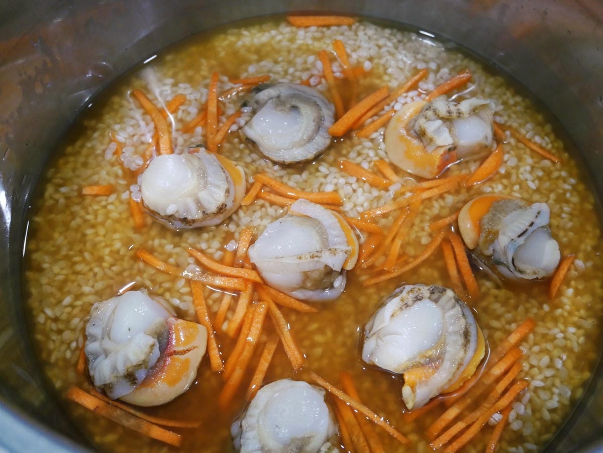[My Little Kitchen] 電鍋做「帆立貝炊飯」