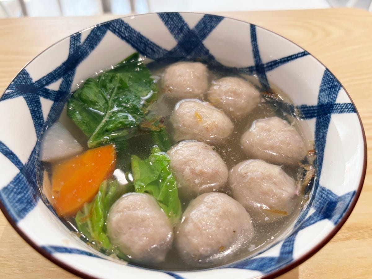 高雄鼓山「金珠玉地」好吃的小文青麵店。 高雄鼓山「金珠玉地」好吃的小文青麵店。