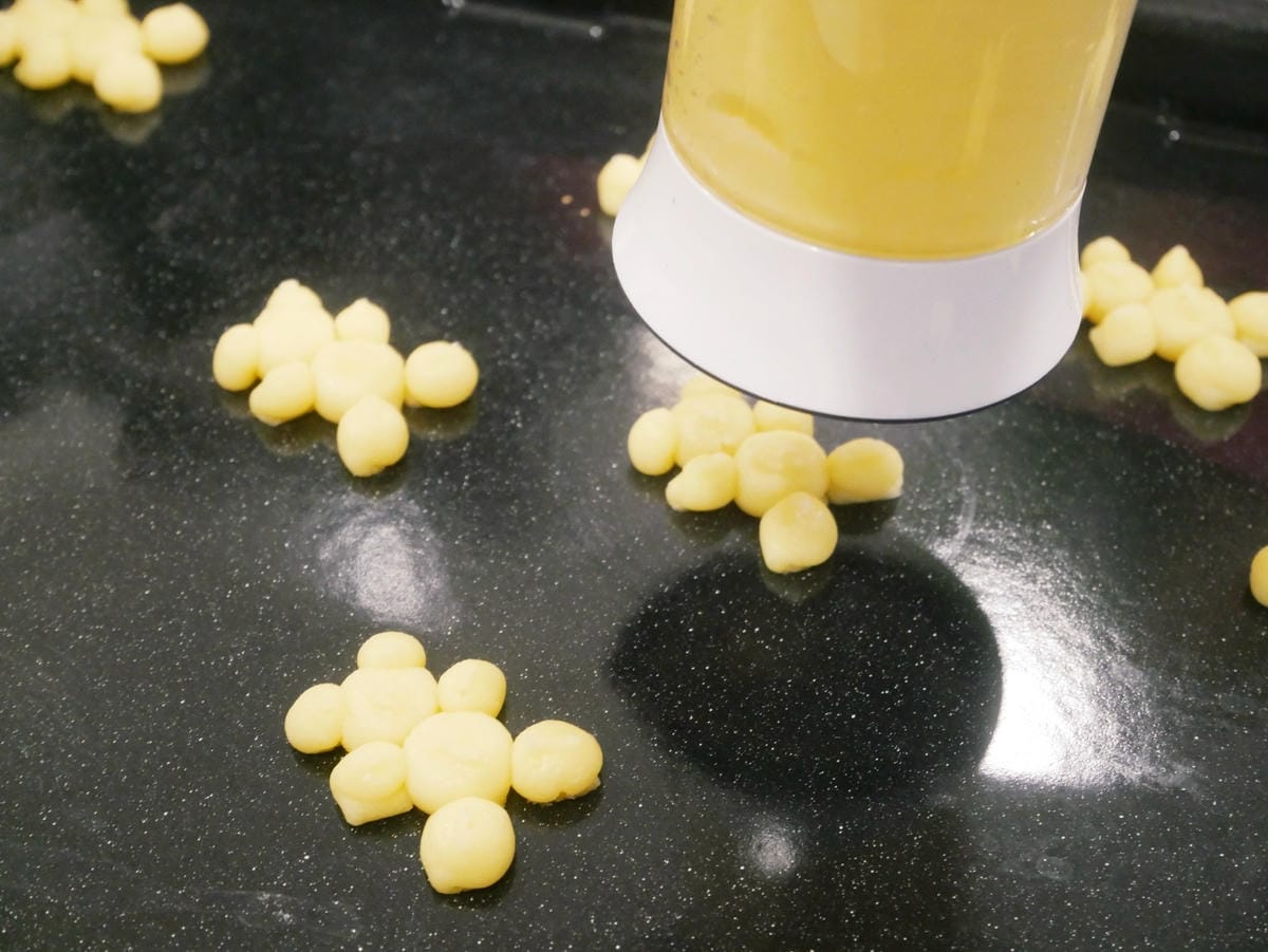 [My Little Kitchen] 簡單做「小熊曲奇」奶