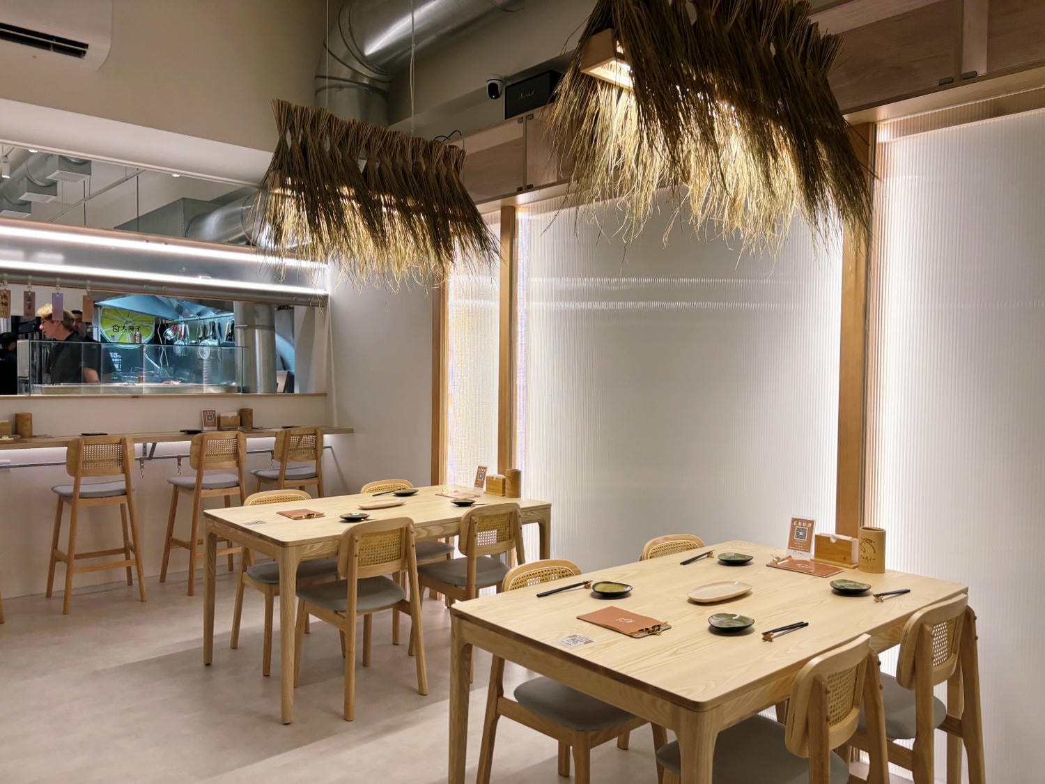 高雄巨蛋「TORI+ 燒鳥專賣店」質感串燒、一雞三十吃！！