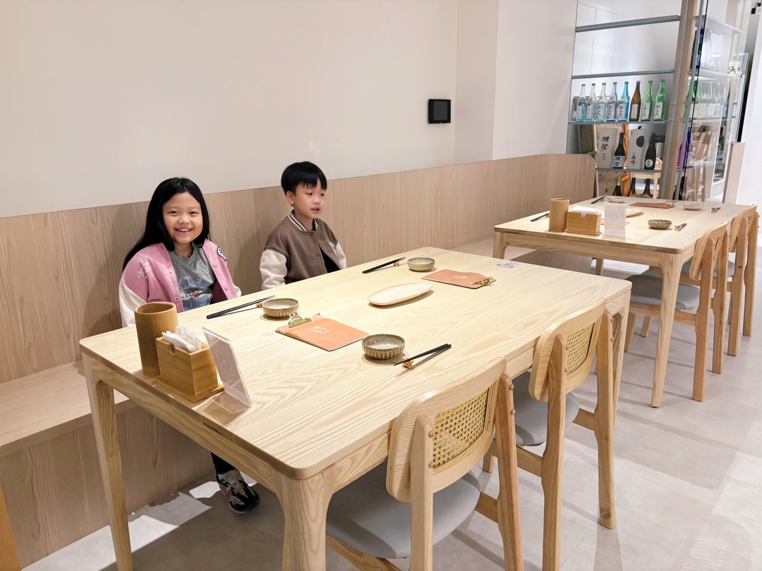 高雄巨蛋「TORI+ 燒鳥專賣店」質感串燒、一雞三十吃！！