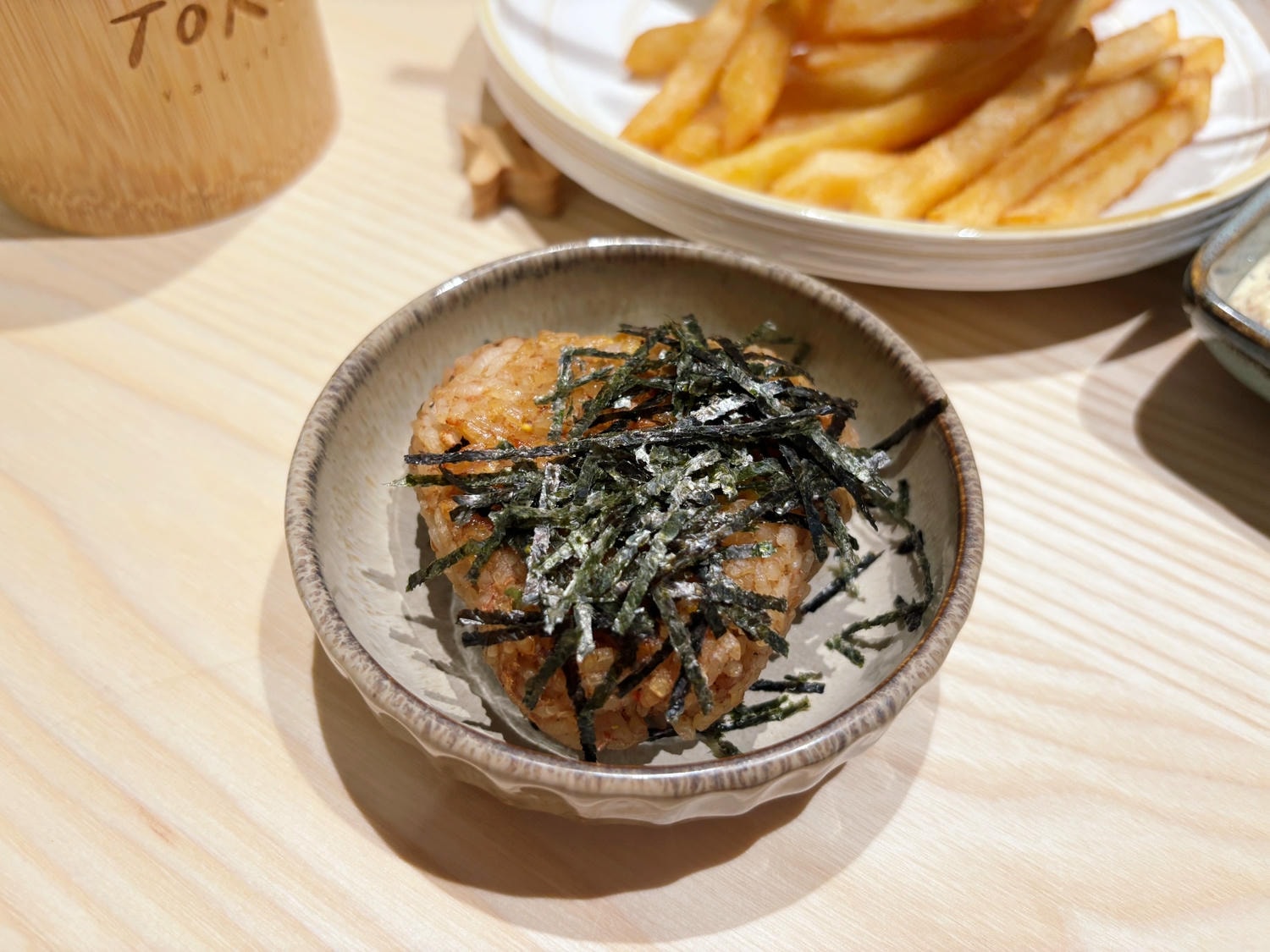 高雄巨蛋「TORI+ 燒鳥專賣店」質感串燒、一雞三十吃！！
