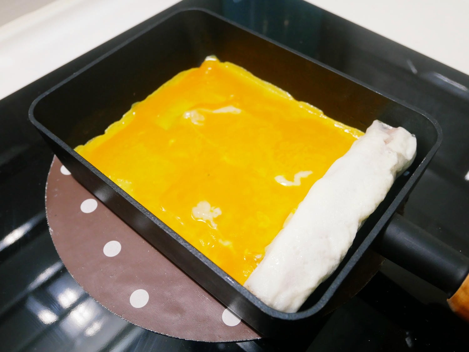 [My Little Kitchen] 好吃的「雞蛋熱狗捲」小孩好喜歡。