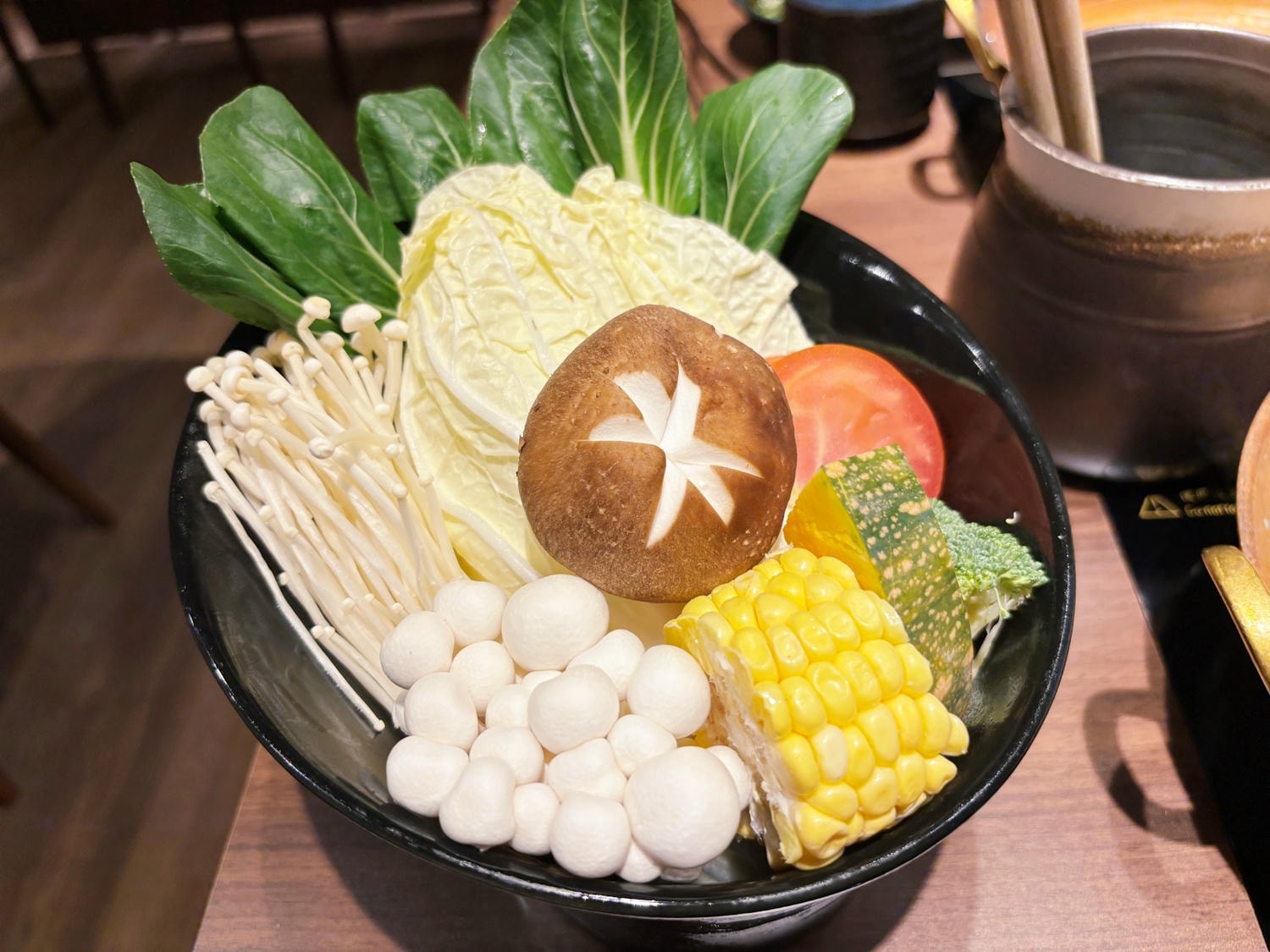 高雄大立「仲板前鍋物Shabu Rest.」商業午餐好超值!! - 第11張圖 高雄大立「仲板前鍋物Shabu Rest.」商業午餐好超值!!