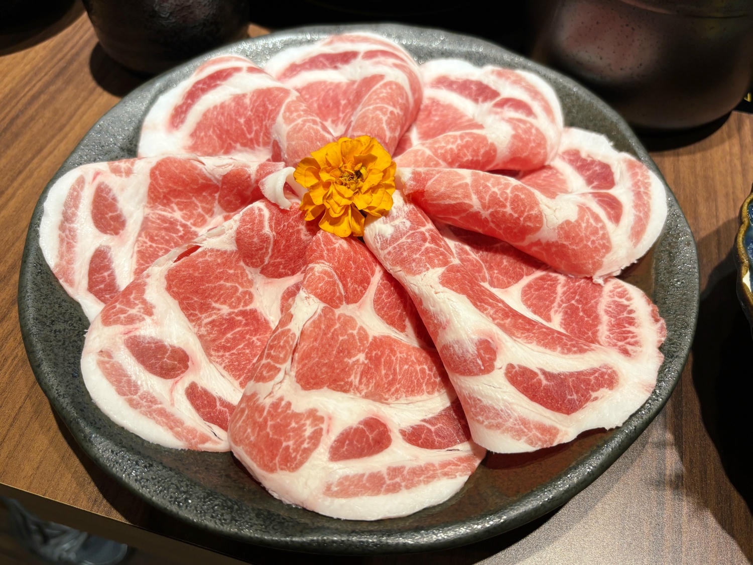 高雄大立「仲板前鍋物Shabu Rest.」商業午餐好超值!! - 第13張圖 高雄大立「仲板前鍋物Shabu Rest.」商業午餐好超值!!