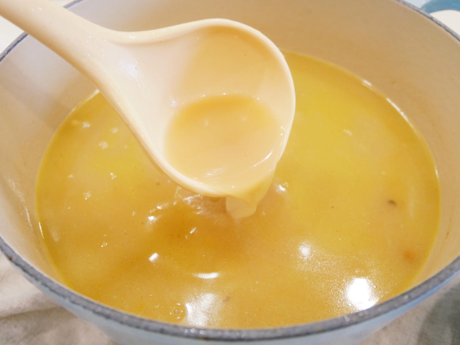 [My Little Kitchen] 好上手「胡椒豬肚湯」濃郁好喝。
