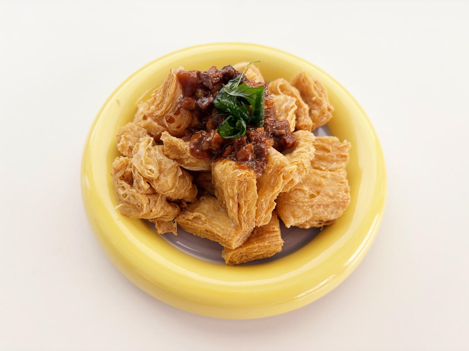 高雄鼓山「Chilldrunk小孩偷呷」復古風的素食餐酒館！！