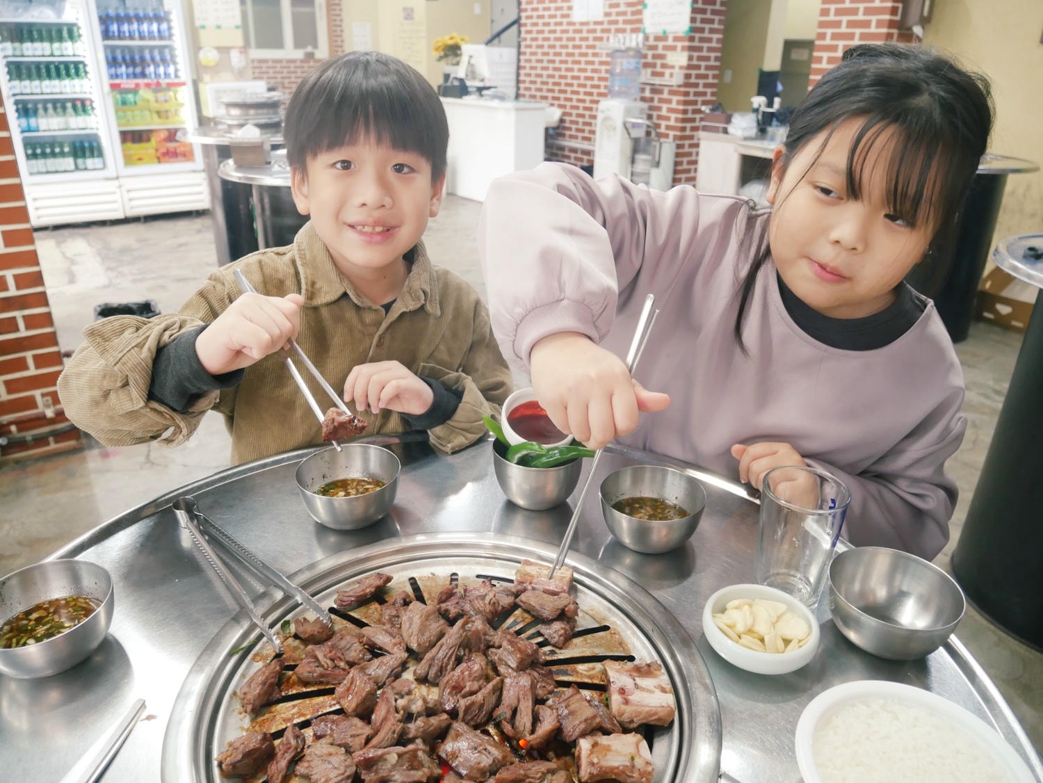 2026年首爾親子遊「站著吃烤肉」正宗新村老店!! - 第15張圖 2026年首爾親子遊「站著吃烤肉」正宗新村老店!!