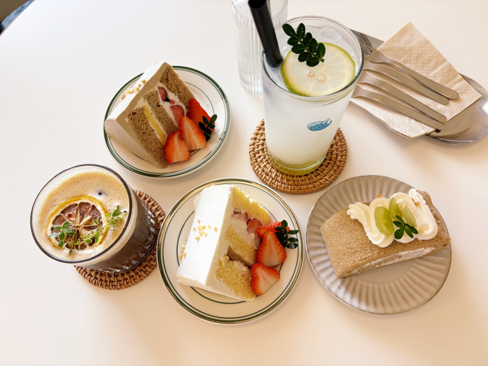 雲林麥寮「HiCo.chiffon海口起風」濟州島奶油黃色調、戚風蛋糕專賣。