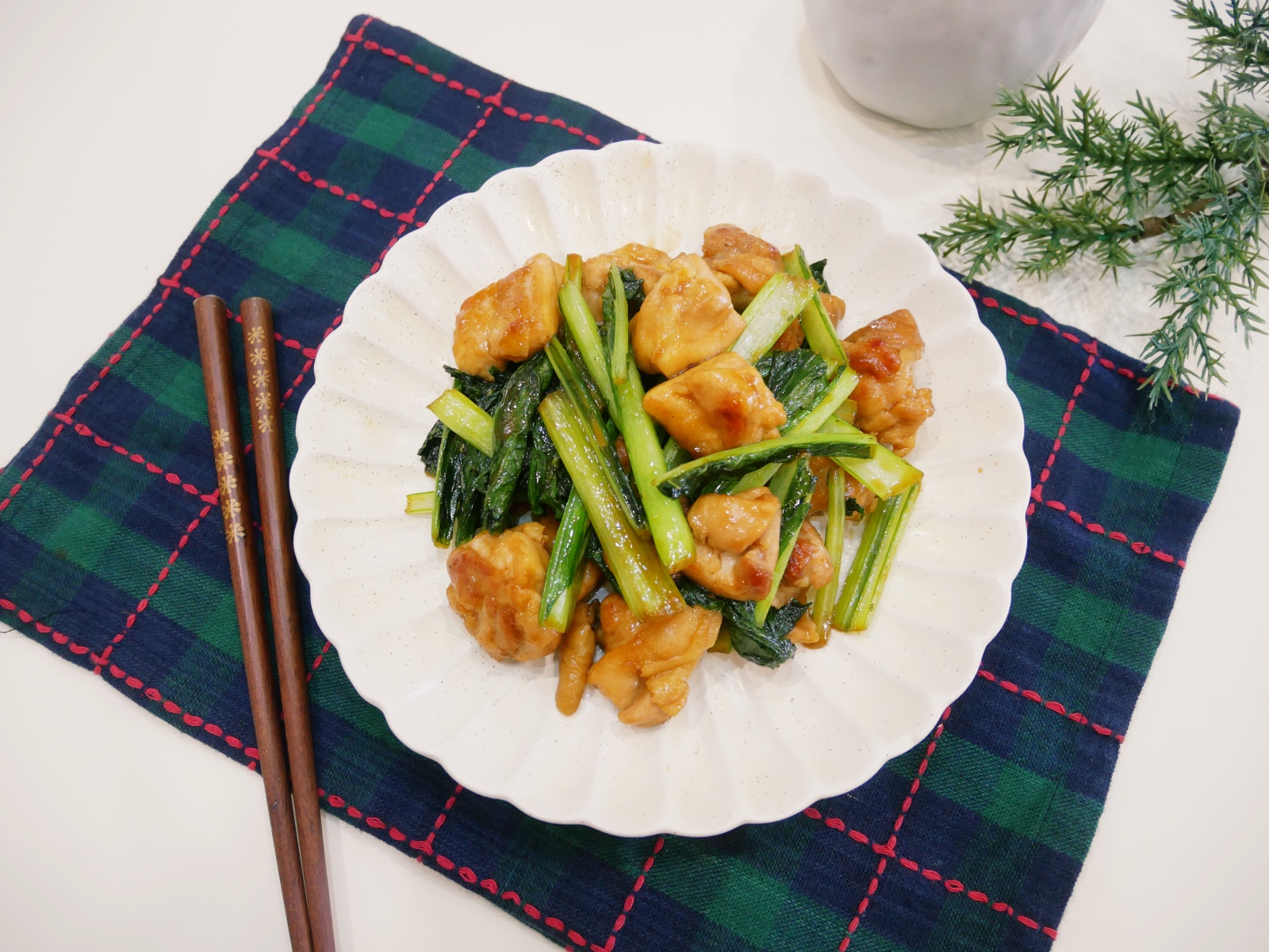 [My Little Kitchen] 簡單做「小松菜炒雞肉」充滿香氣！！
