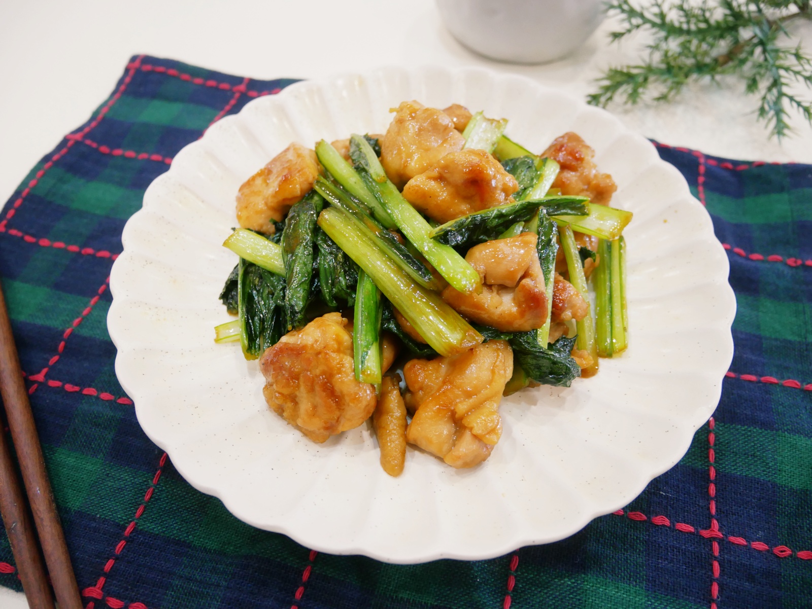 [My Little Kitchen] 簡單做「小松菜炒雞肉」充滿香氣！！