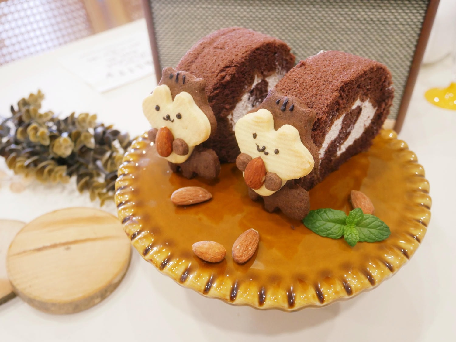 [My Little Kitchen] 好可愛「小松鼠蛋糕捲」有個大大尾巴！！