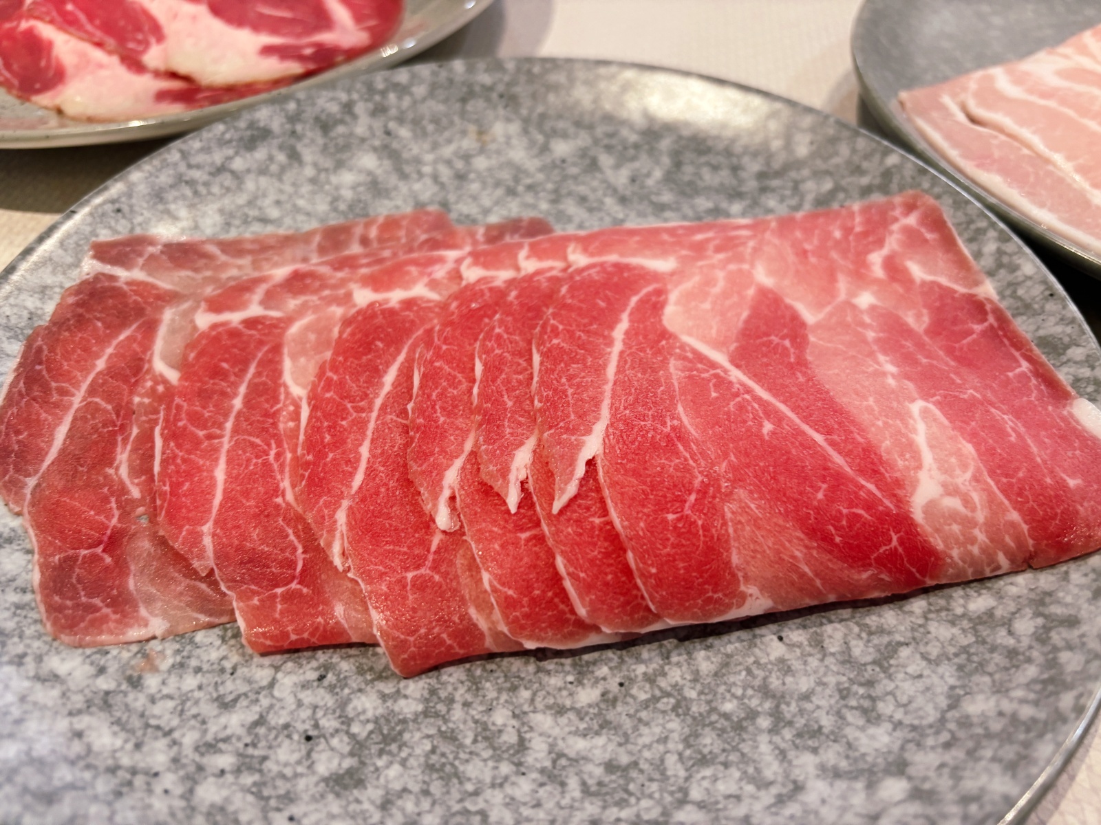 高雄義享「韓屋村精緻銅盤烤肉」多款人氣韓食吃到飽。 - 第29張圖 高雄義享「韓屋村精緻銅盤烤肉」多款人氣韓食吃到飽。