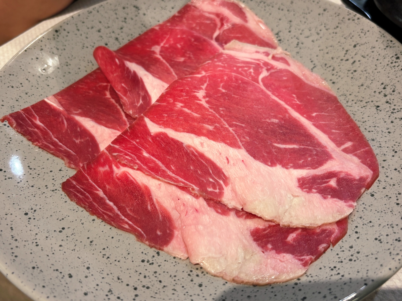 高雄義享「韓屋村精緻銅盤烤肉」多款人氣韓食吃到飽。 - 第31張圖 高雄義享「韓屋村精緻銅盤烤肉」多款人氣韓食吃到飽。