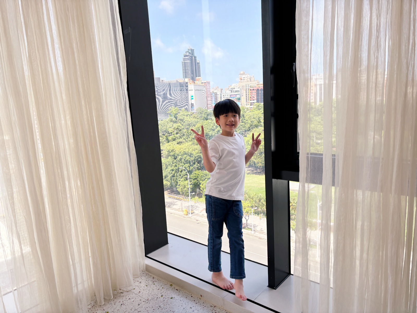 高雄中央公園「英迪格酒店」景觀浴缸、夢幻落地窗!! - 第34張圖 高雄中央公園「英迪格酒店」景觀浴缸、夢幻落地窗!!