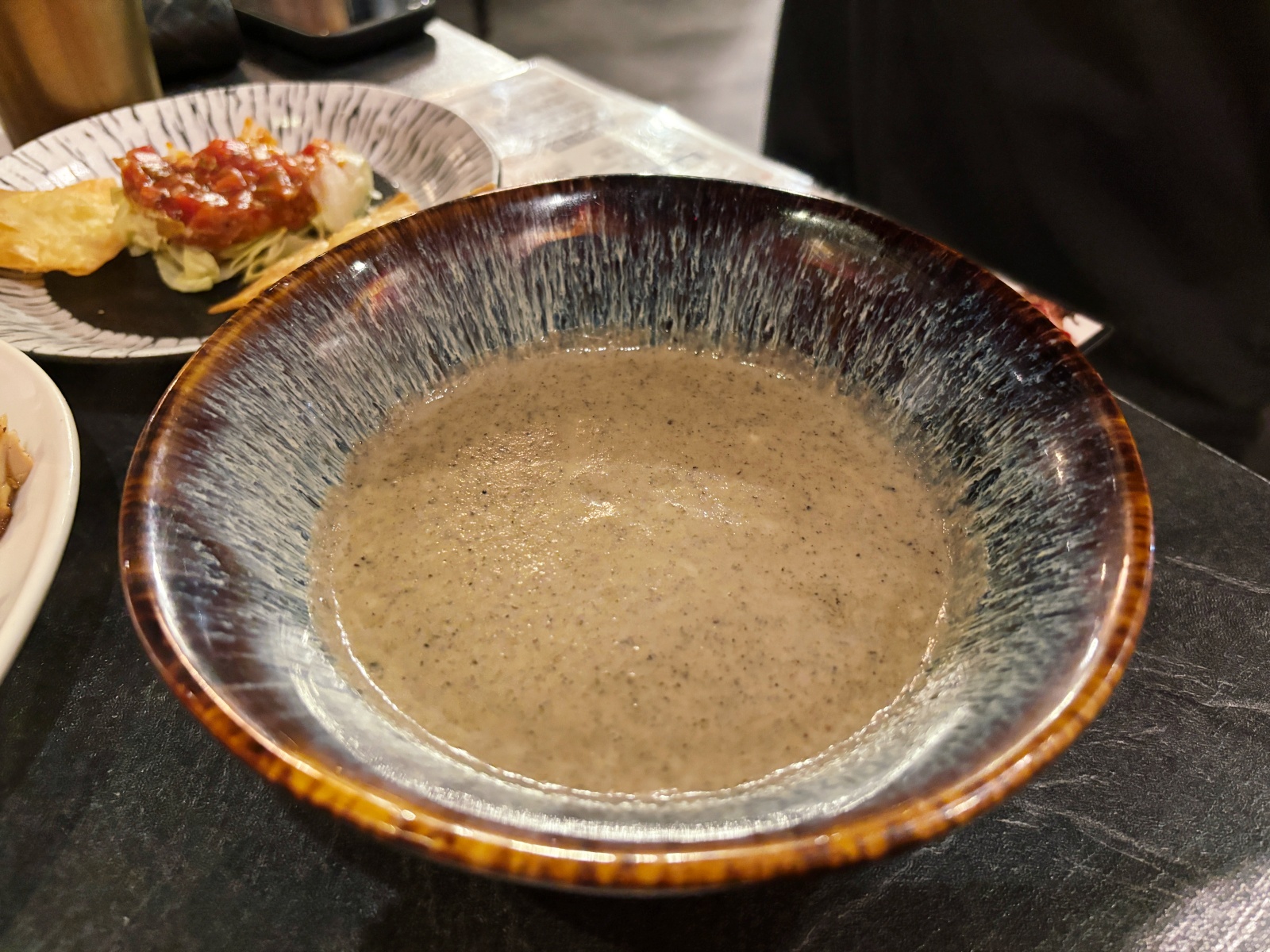 高雄巨蛋「著火的牛阿根廷烤肉」牛排吃到飽，大滿足！！